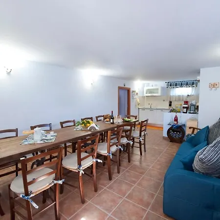 Casale La Rovere Bed & Breakfast *