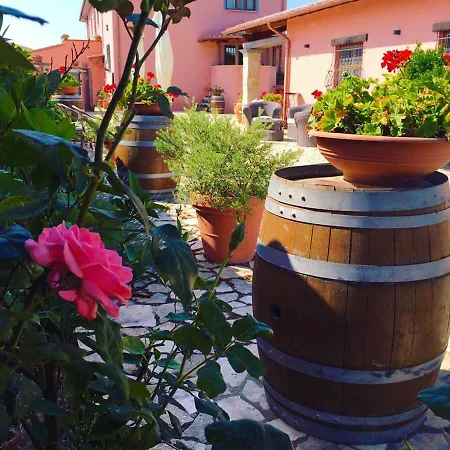 Casale La Rovere Bed and breakfast